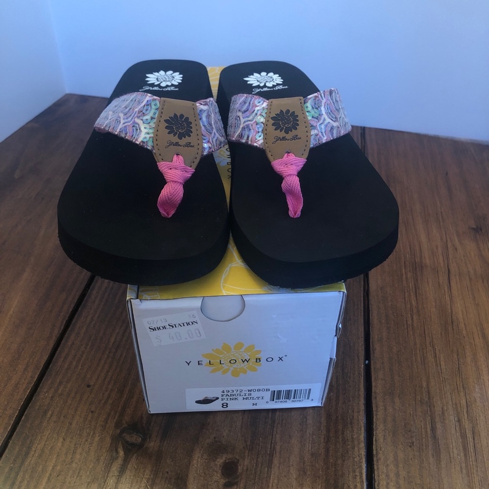 Yellow Box Fabulis Women's Flip Flop Pink Multi Color49384-W060B New In Box Sz 8
